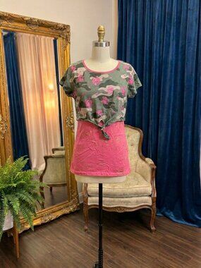 Justice Girls Size 8 Layered Look Top Camo Skull Glitter Tie Front Pink Gold